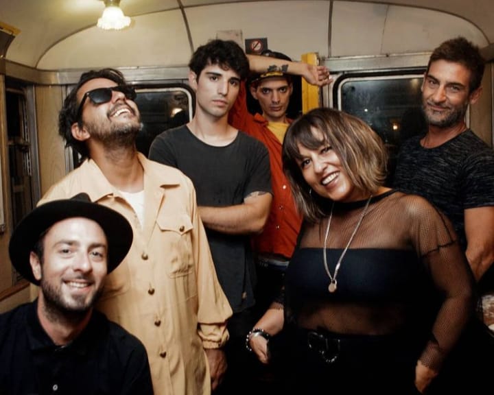 La banda musical Muscalopio cumple 20 años y tuvo su primer festejo en el escenario del Cosquin Rock La banda musical Muscalopio cumple 20 años y tuvo su primer festejo en el escenario del Cosquin Rock