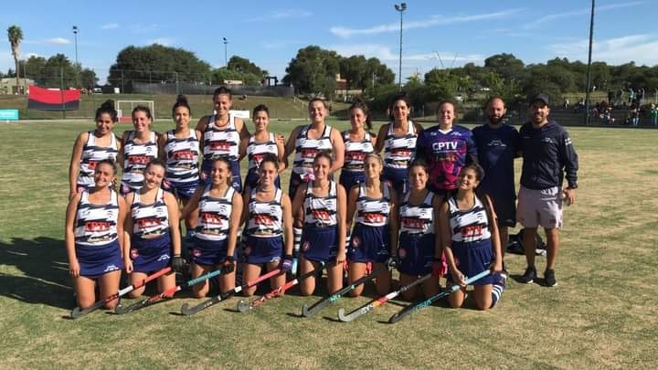 Las chicas de Carlos Paz Rugby Club debutaron en el Torneo Damas B1