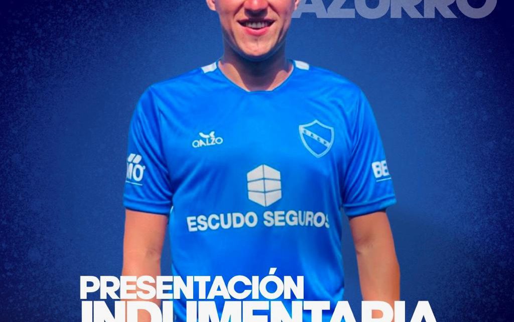 Atlético Carlos Paz presentó su nueva indumentaria para la temporada 2022 Atlético Carlos Paz presentó su nueva indumentaria para la temporada 2022
