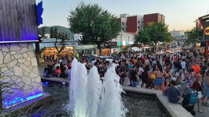 Carlos Paz vivió un fin de semana de carnaval con ocupación plena