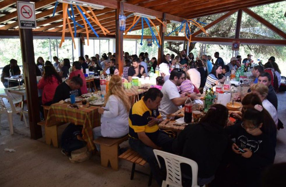 El Centro de Empleados de Comercio conmemora el Día del Trabajador El Centro de Empleados de Comercio conmemora el Día del Trabajador
