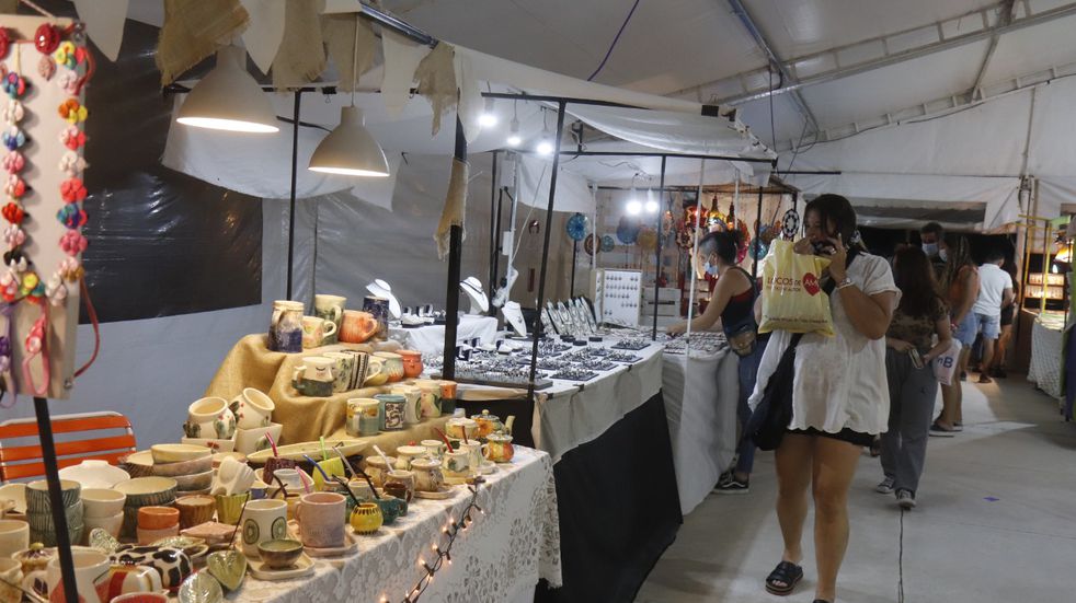 Nuevo horario para la Feria de Artesanos durante los meses de primavera