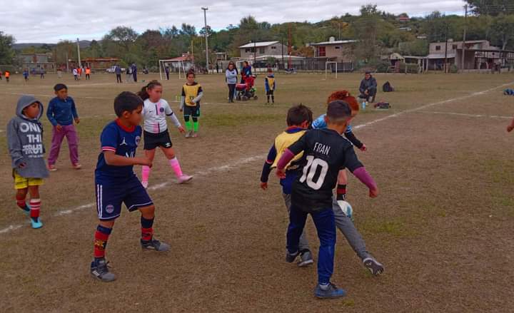 Exitoso encuentro de Futbol Infantil en San Antonio de Arredondo Exitoso encuentro de Futbol Infantil en San Antonio de Arredondo