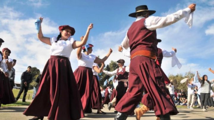 Taller de Folklore en San Antonio de Arredondo