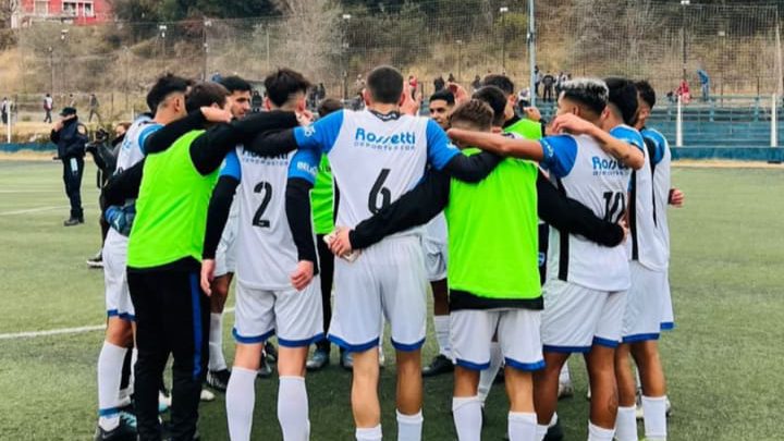 Atlético Carlos Paz regreso a la victoria frente a Los Andes