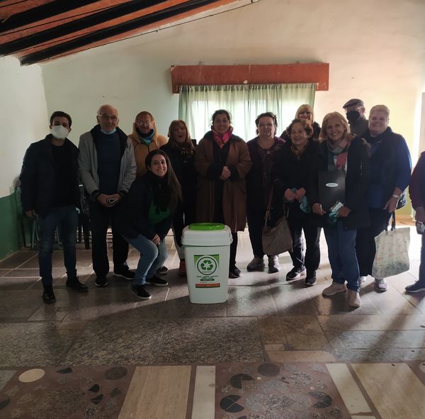 El Centro de Jubilados de Villa Independencia participó de una Jornada de Separación de Residuos El Centro de Jubilados de Villa Independencia participó de una Jornada de Separación de Residuos