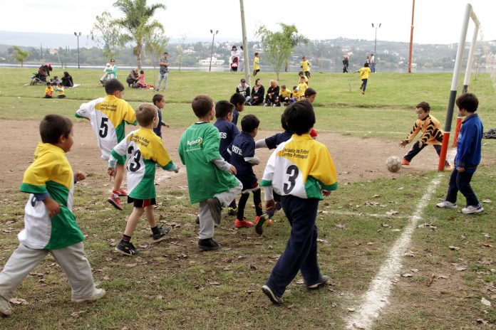 Gran variedad de actividades deportivas disponibles para los vecinos de Carlos Paz Gran variedad de actividades deportivas disponibles para los vecinos de Carlos Paz