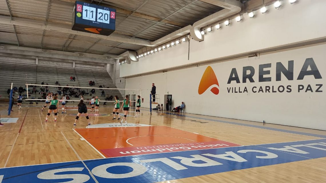 Tercera Copa de la Casa de la Mujer en el Estadio Arena