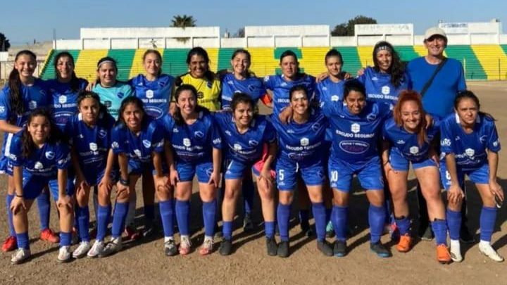 Sigue de racha: el equipo femenino de Atlético Carlos Paz obtuvo una nueva victoria