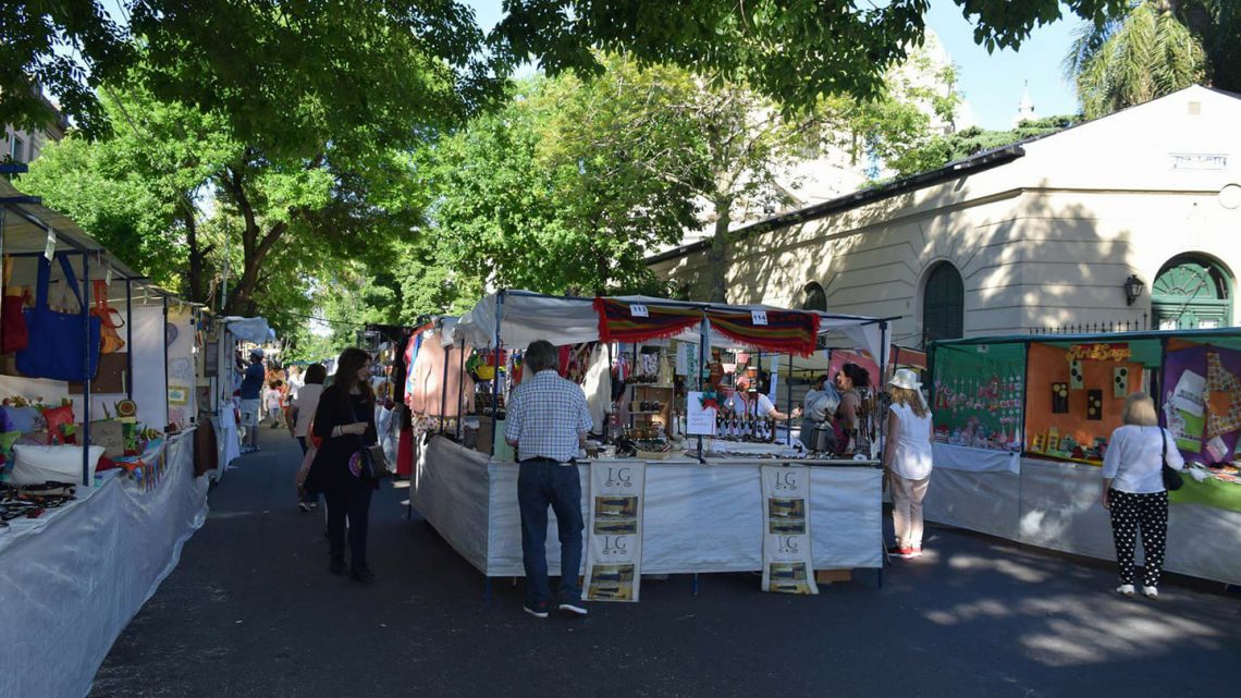 San Antonio invita a sus vecinos a participar de la Feria de los Artesanos San Antonio invita a sus vecinos a participar de la Feria de los Artesanos