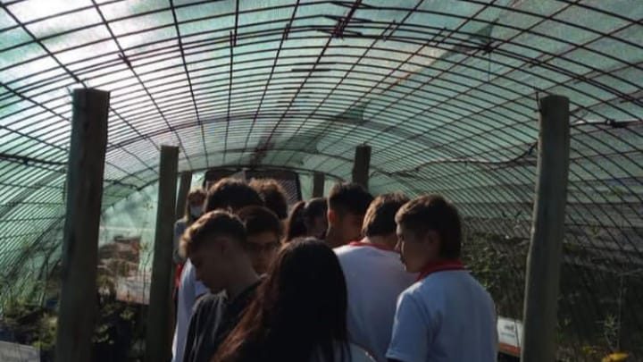 Estudiantes del IESS visitaron las instalaciones del Aula Ambiental