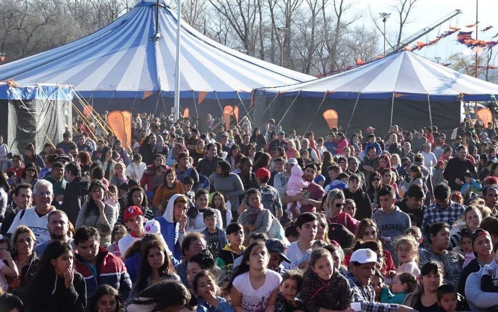 Villa Carlos Paz celebra el Día de la Niñez Villa Carlos Paz celebra el Día de la Niñez
