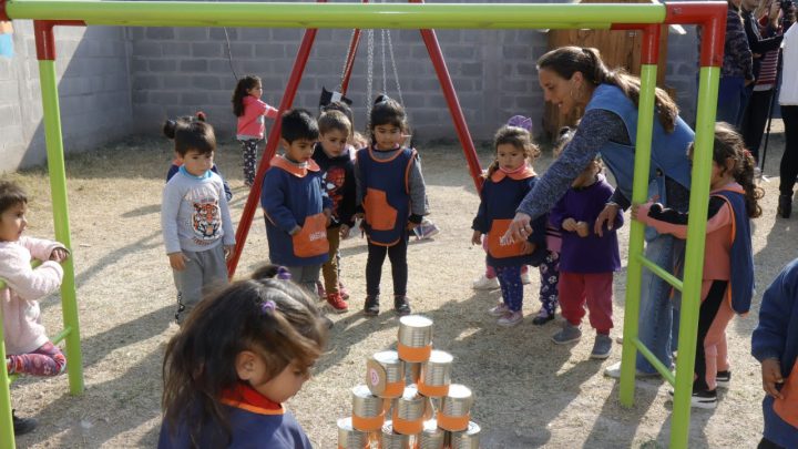 Festejos por el Día de la Niñez en el Centro Infantil de barrio Miguel Muñoz B