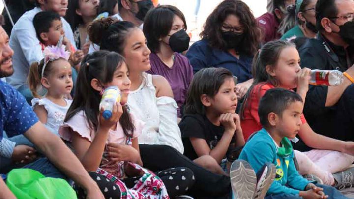 Icho Cruz celebra el Día del Niño