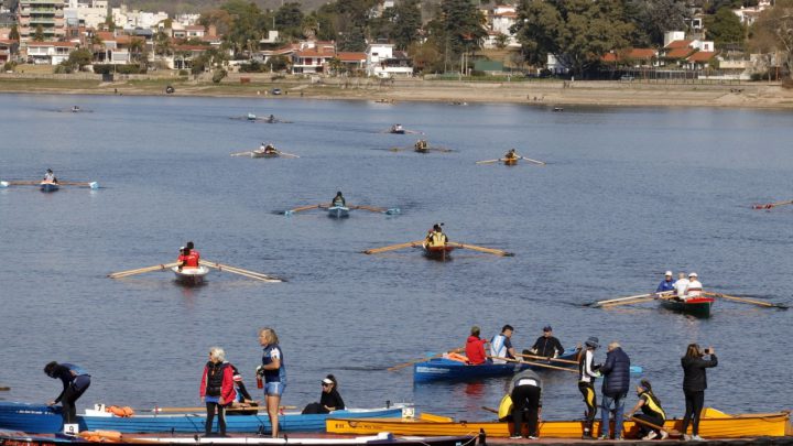 Remeros de todo el país competirán en la «Regata Villa Carlos Paz 2025»
