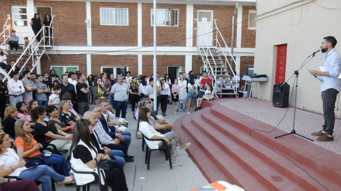 Alumnos del ISAUI mostraron sus proyectos anuales a la comunidad