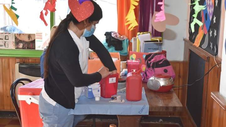 Comenzó la campaña de vacunación para los más pequeños en San Antonio de Arredondo