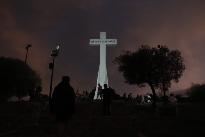 Continúan las visitas guiadas nocturnas al Cerro de la Cruz Continúan las visitas guiadas nocturnas al Cerro de la Cruz