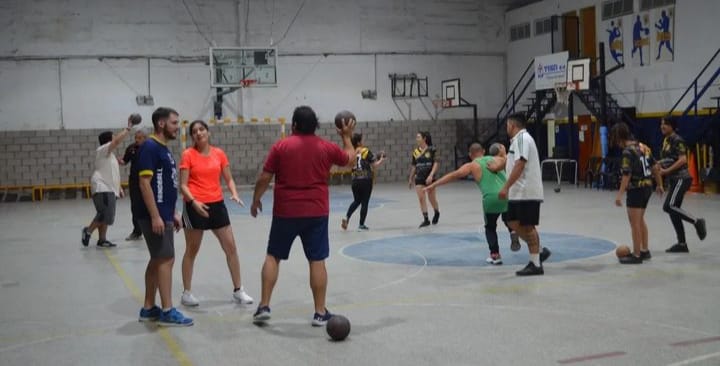 El Handball Team Sarmiento regresa a los entrenamientos con ilusiones renovadas
