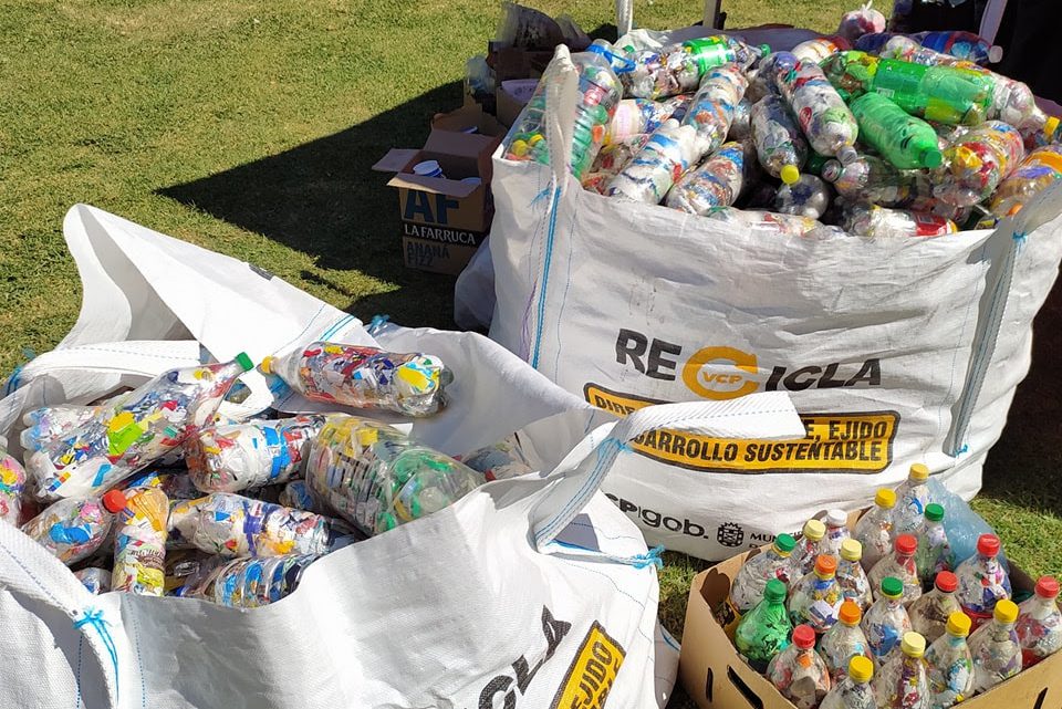 Gran participación de los vecinos en una nueva jornada de ecocanje Gran participación de los vecinos en una nueva jornada de ecocanje