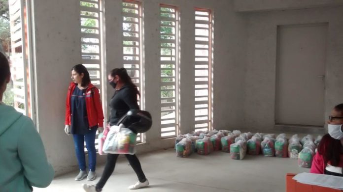 Nueva entrega de módulos alimentarios en Villa Carlos Paz