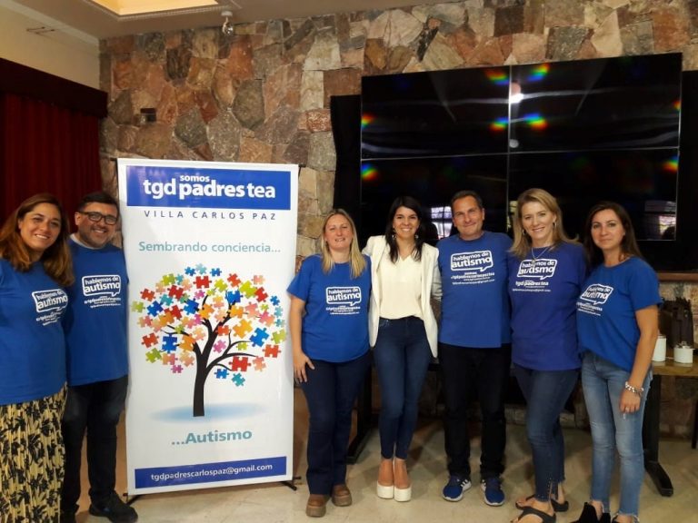 La agrupación TEA Carlos Paz conmemora el día mundial de concientización sobre el autismo La agrupación TEA Carlos Paz conmemora el día mundial de concientización sobre el autismo