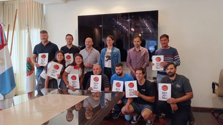 La Municipalidad de Carlos Paz entregó una ayuda económica a clubes de la ciudad