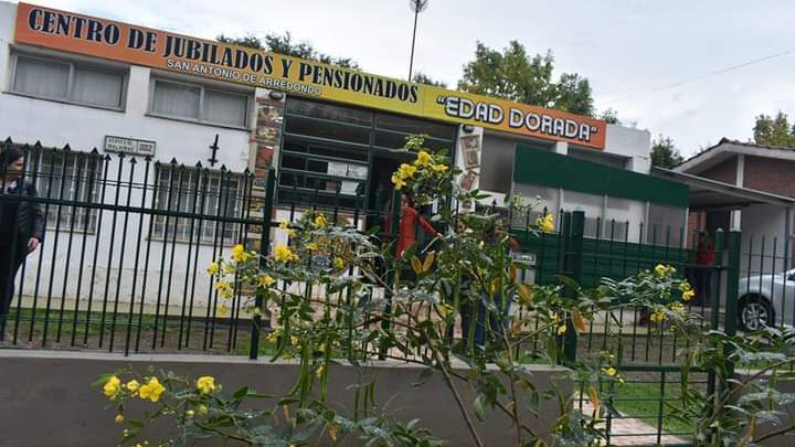 La Municipalidad de San Antonio homenajeo al Centro de Jubilados y Pensionados
