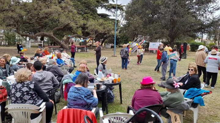 Nuevas actividades dentro del Programa Vida Activa y Saludable para adultos mayores