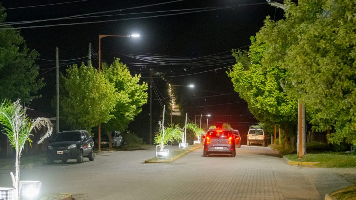 Programa VCP Ilumina: Solares de las Ensenadas modifico todo su sistema de iluminación Programa VCP Ilumina: Solares de las Ensenadas modifico todo su sistema de iluminación