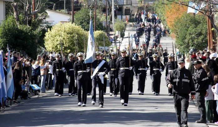 Actividades en conmemoración al 25 de Mayo en Carlos Paz