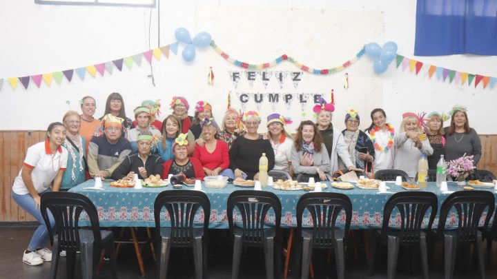 Continúan las actividades para adultos mayores en los Centros Vecinales