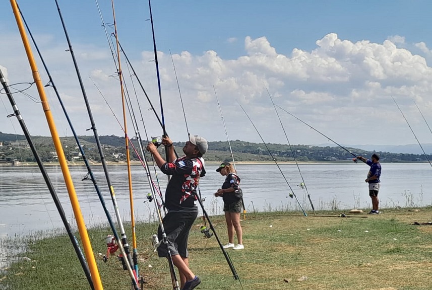 Nuevo concurso de pesca en la costanera de Carlos Paz Nuevo concurso de pesca en la costanera de Carlos Paz