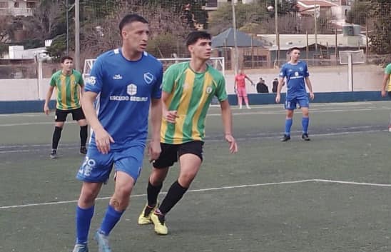 Atlético Carlos Paz empató en su debut en el Torneo Clausura Atlético Carlos Paz empató en su debut en el Torneo Clausura
