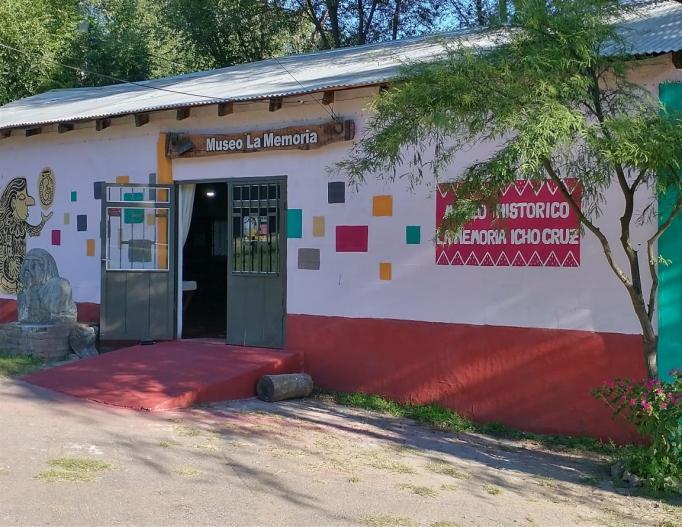 Icho Cruz invita a sus vecinos y turistas a participar de las visitas guiadas por la ciudad Icho Cruz invita a sus vecinos y turistas a participar de las visitas guiadas por la ciudad