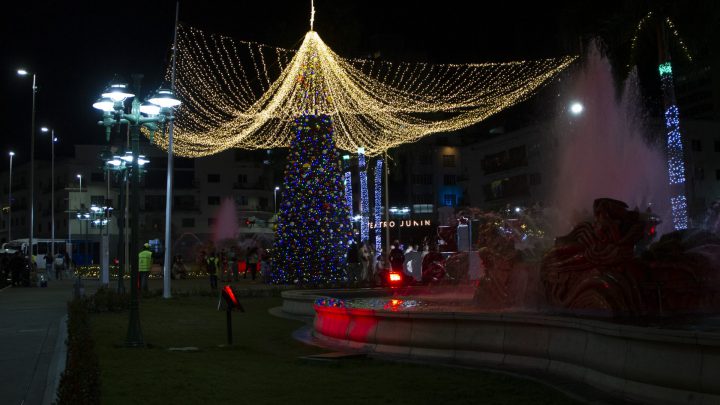 Icho Cruz inicia una nueva edición del concurso “Vidrieras Navideñas”