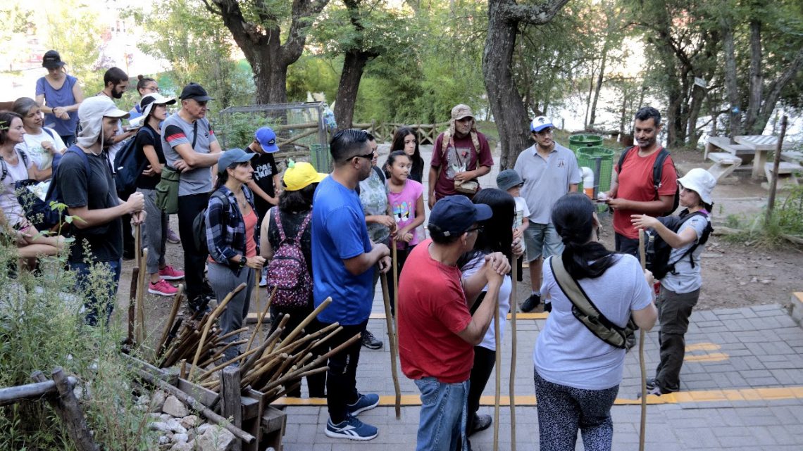 Nueva jornada de recolección e semillas nativas en el Cerro de la Cruz Nueva jornada de recolección e semillas nativas en el Cerro de la Cruz
