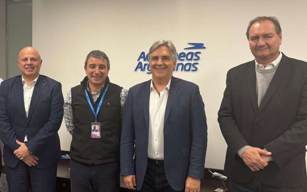 Llaryora se reunió con el presidente de Aerolíneas Argentinas Llaryora se reunió con el presidente de Aerolíneas Argentinas