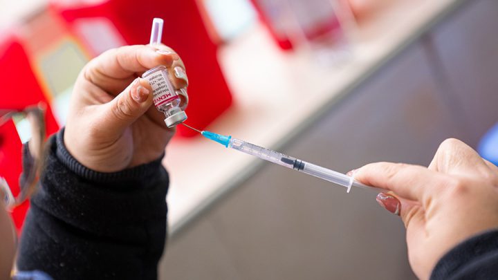 Salud recuerda la importancia de completar esquemas de vacunación en invierno