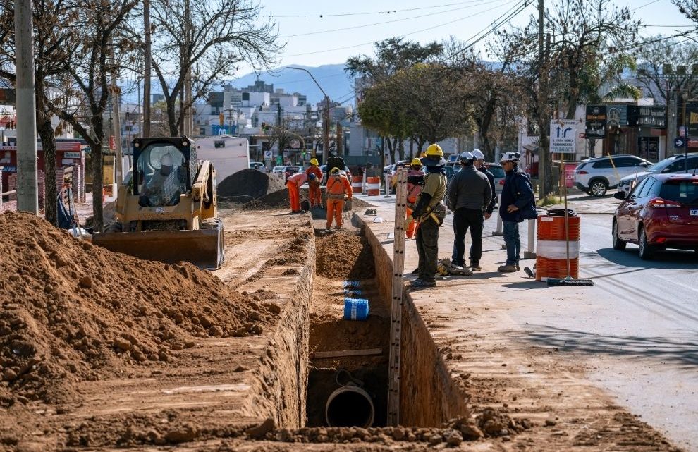 Siguen las obras de refuncionalización de avenida Cárcano Siguen las obras de refuncionalización de avenida Cárcano