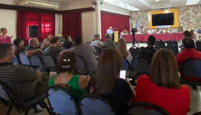 El Concejo de Representantes convoca a una audiencia pública