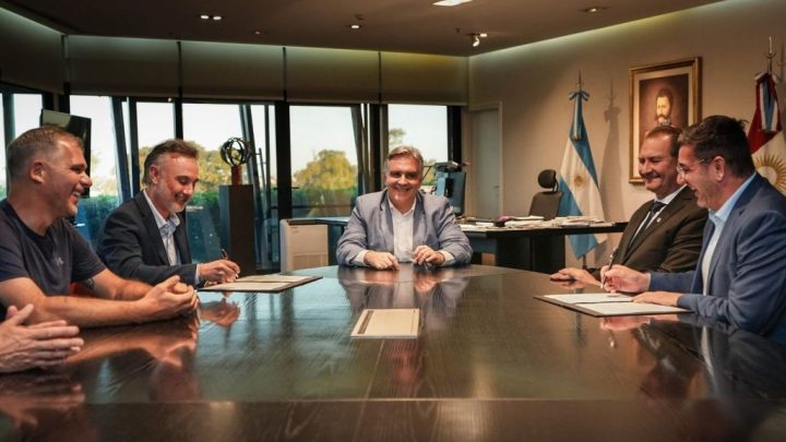 La Provincia y Bancor acordaron con los comerciantes planes de financiación con Tarjeta Cordobesa