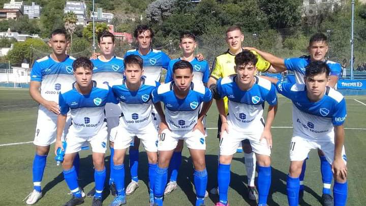 Atlético Carlos Paz e Independiente debutaron con derrotas en la Liga Cordobesa de Fútbol