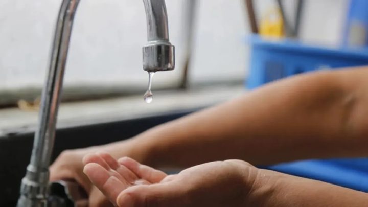 Carlos Paz declaró «alerta naranja» para el uso del agua potable