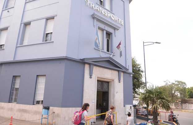 Córdoba pidió a la Nación el envío de fondos para sostener el transporte interurbano y el Boleto Educativo