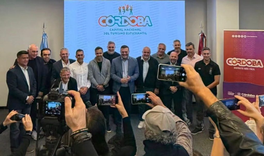 Turismo Estudiantil: Córdoba anunció que por primera vez llegan estudiantes extranjeros a Villa Carlos Paz